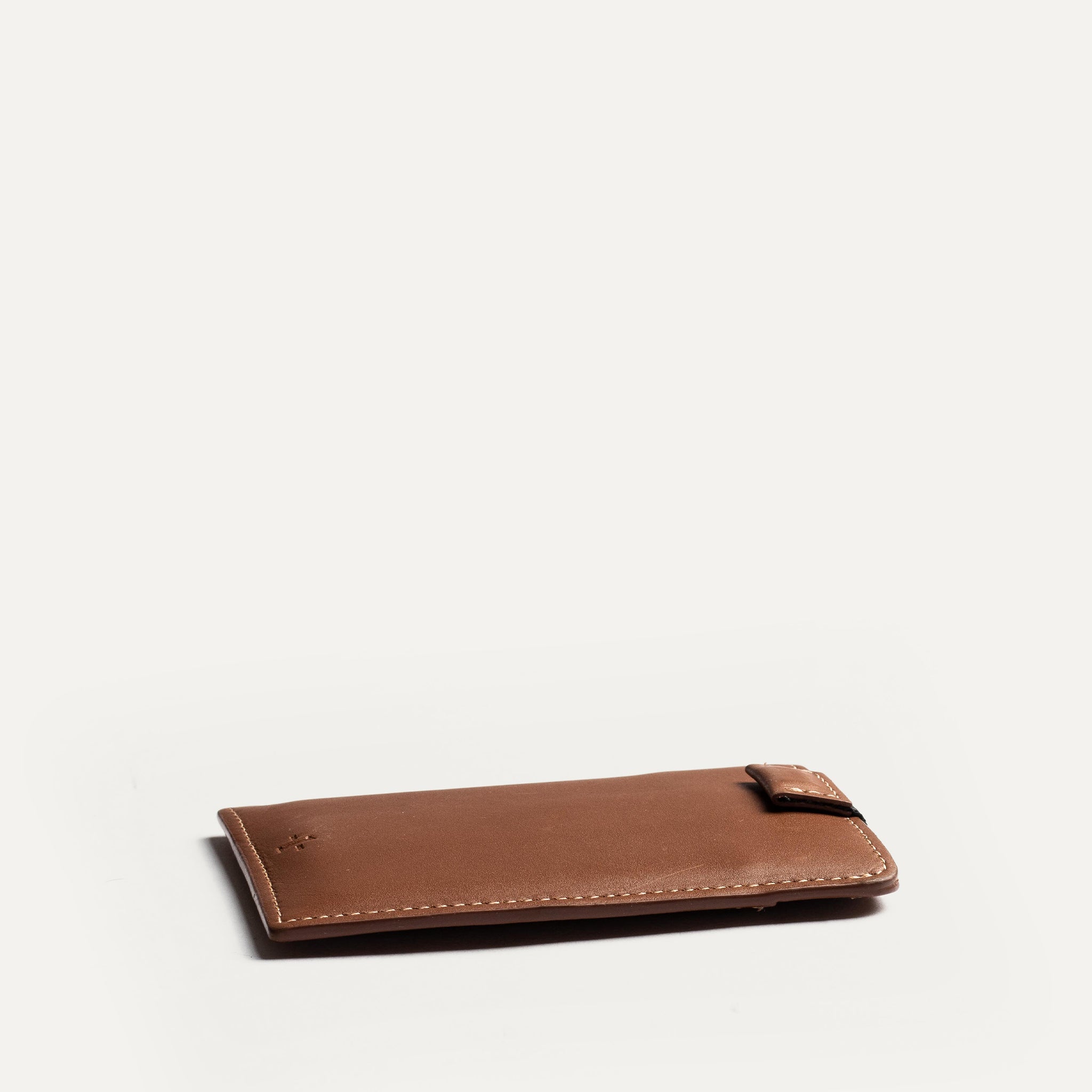 lundi leather card holder | LOUIS Cognac
